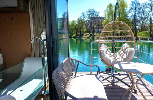 L'Escale Royale La Ferté-sous-Jouarre