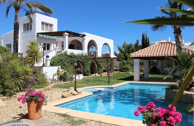 La Arruzafa, Mojacar Villa With Private Pool & Sea Views