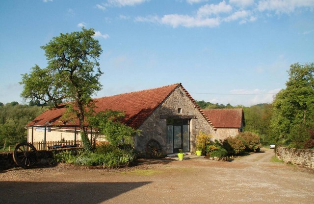 La Grange - AYNAC - Gîte