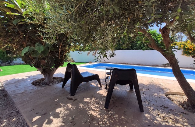 La Mare Bella con Piscina, Wifi, BBQ a 8 min de la Playa en Coche