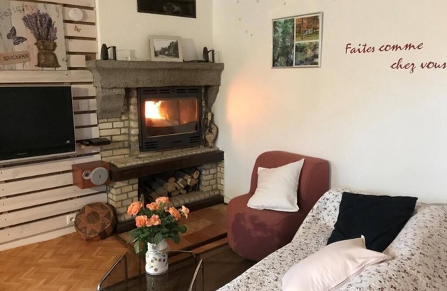 LA PETITE MAISON