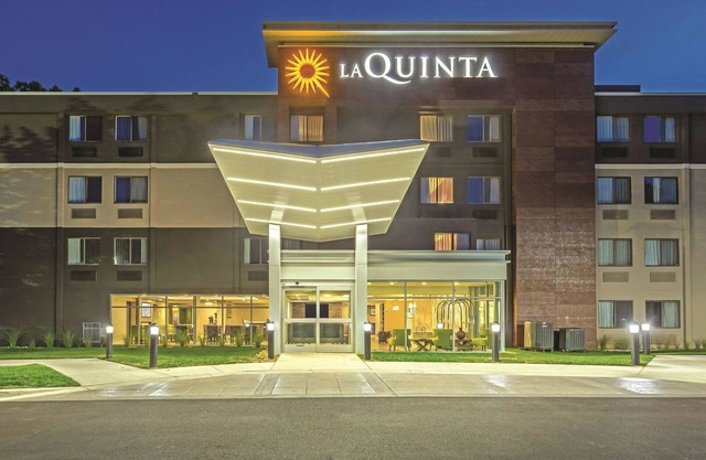 La Quinta Inn & Suites by Wyndham Columbia/Fort Meade