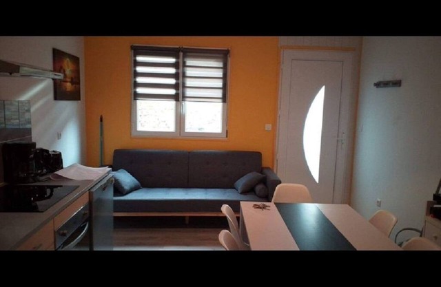 La Riviera - Lovely and spacious studio apartment