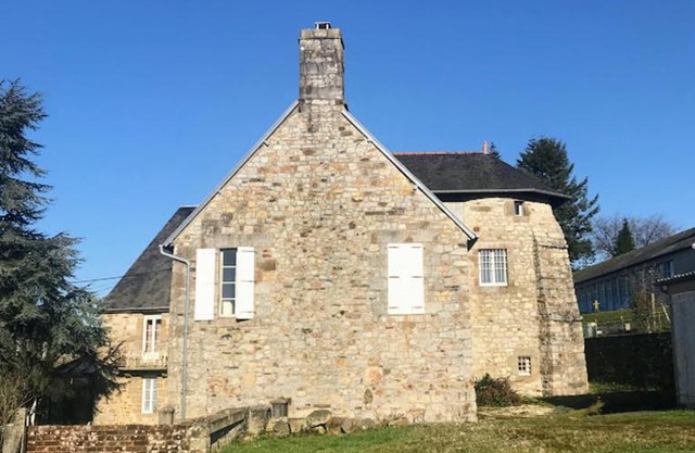 La tour cachée