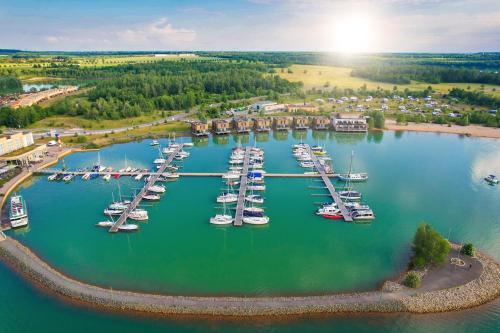 LAGOVIDA Piratennest a am Störmthaler See