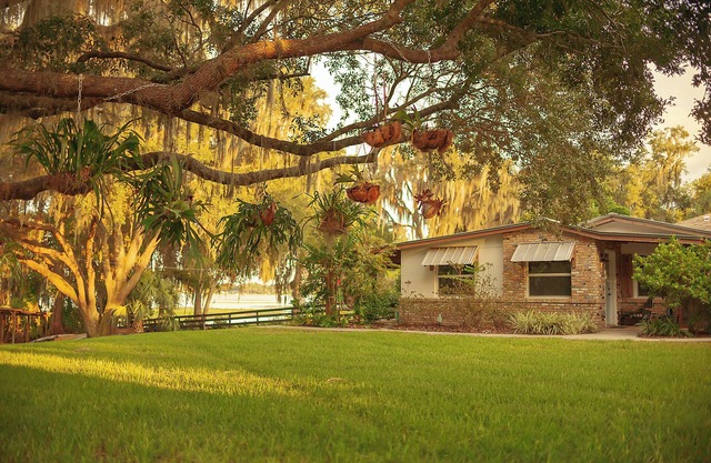 Lake Breeze Cottage 4