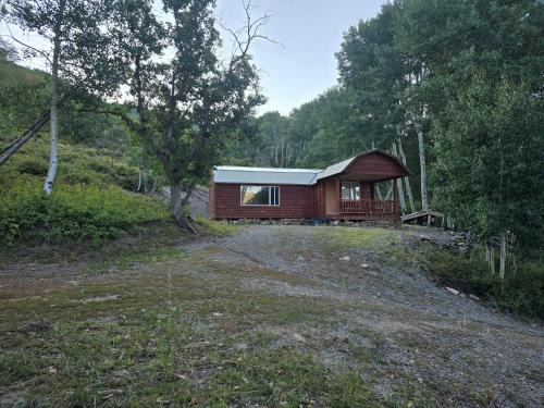 Lake log Cabin getaway