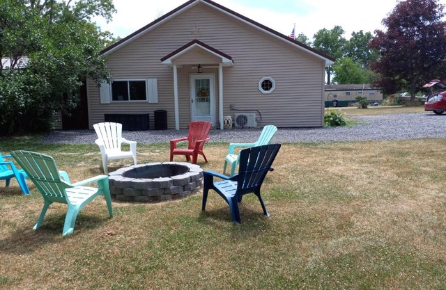 Lake View Eagles Nest