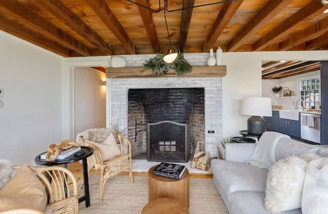 Lake Views, Pool, Sauna