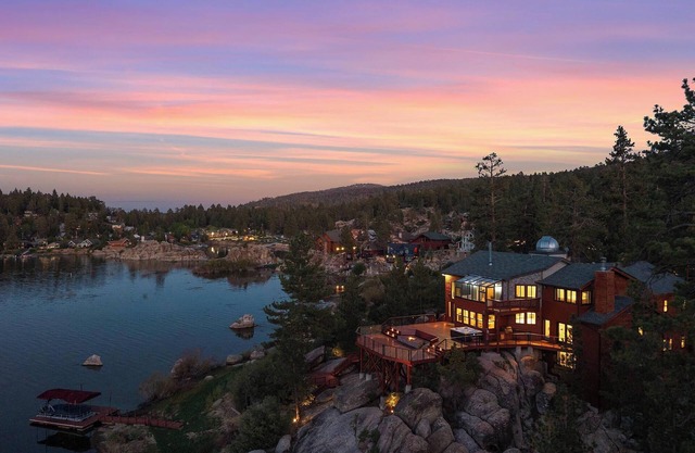 Lakefront! 180-Degree Views of Big Bear Lake! HOT TUB! Gameroom! Custom Decks! Private Dock!