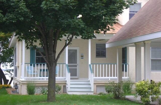 LAKEFRONT,FISHING,GOLF(EXCLUDES EAA FLY-IN RATE, 7 NIGHT MIN. July 24 - 30)