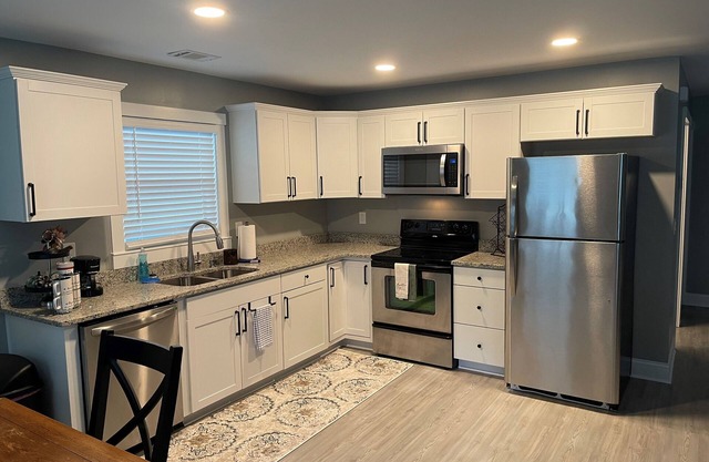 Lakepoint Sports Cottage