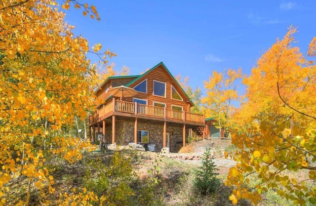 Lamb Mountain Paradise