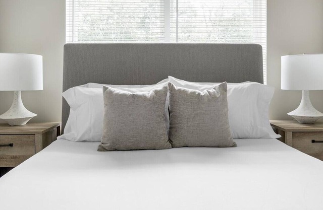 Landing at Emery Villages - 2 Bedrooms in Concord