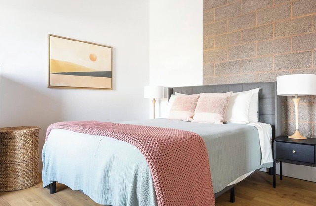 Landing at Studio 135 - 2 Bedrooms in Cherry Creek