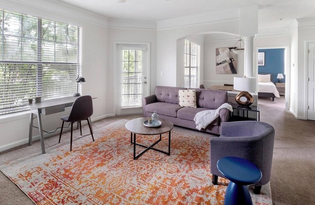 Landing | Beautiful 1BD, Gym
