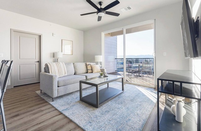 Landing | Incredible 1BD, Gym, Game Room