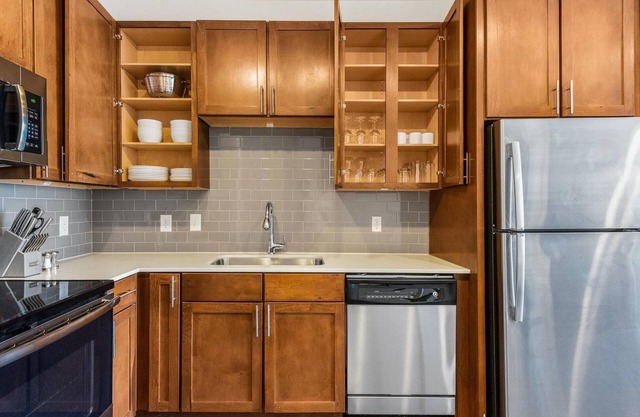 Landing | Modern 2BD in Downtown Dallas