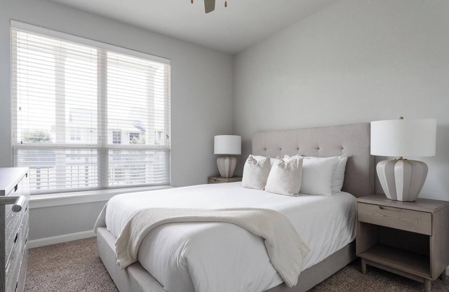 Landing | Stunning 1BD, Clubhouse, Yoga Studio