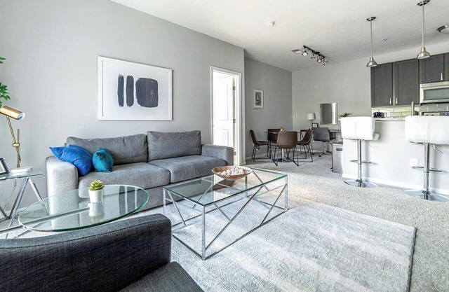 Landing | Stylish 2BD, Gym