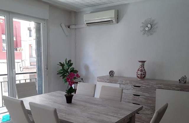 Large and beautiful apartment