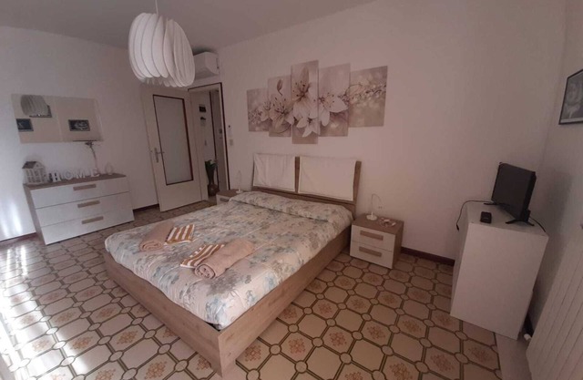 Large apartment suitable for friends and families. CIN IT031009C2YKMZ5NYX