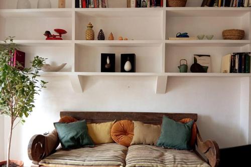 Large family home in Albaicin Center