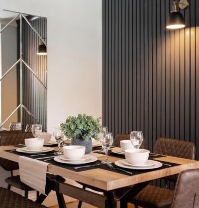 Large Luxury Solihull 5 Bedroom House - The Residence - Close to NEC - Sleeps 9