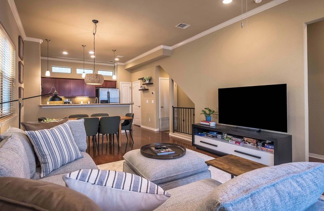 Last Chance! Zilker House 20% Off Labor Day