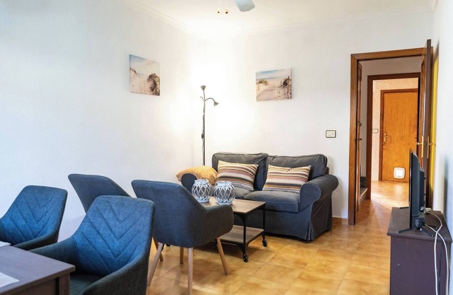 Lavender – Cozy Family Apartment near the Coast