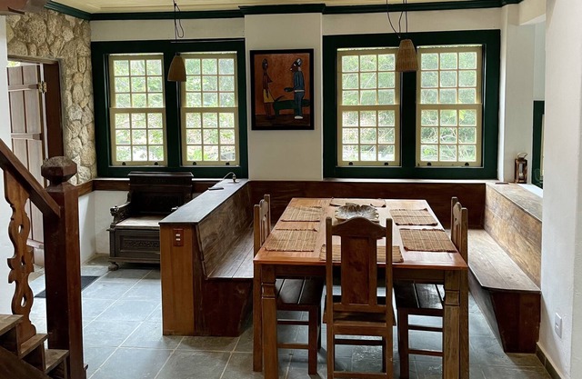 Lazaro Colonial House