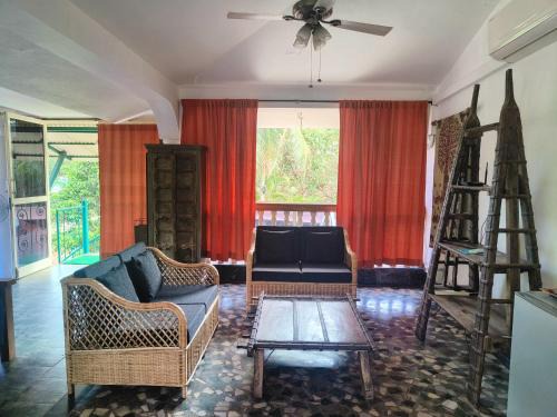 LAZUR Studio Apartment Vagator Beach GOA