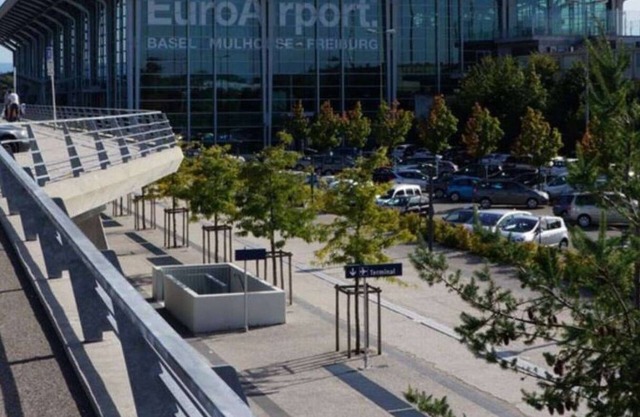 Le Hêtre, Brightness and comfort, center