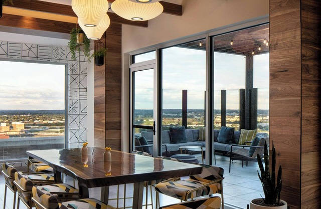 Le Méridien Downtown Fort Worth