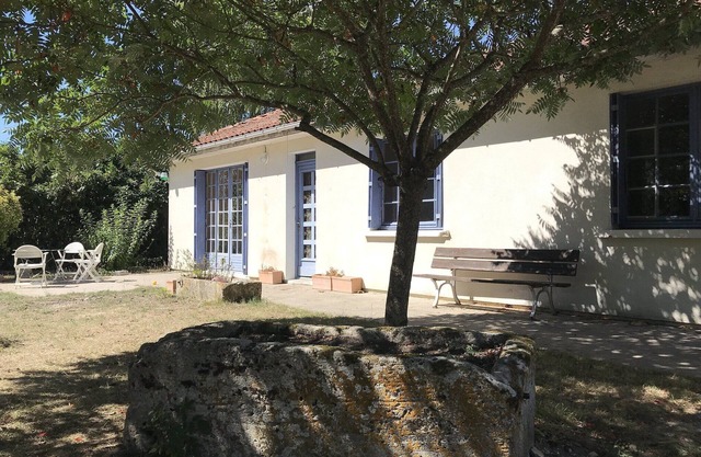 Le Pavillon (6 p.)