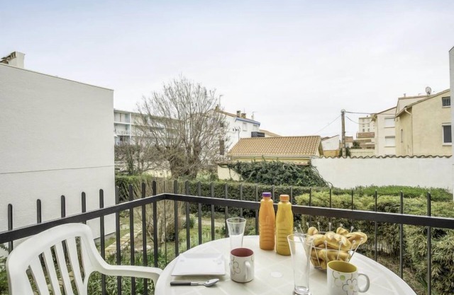 Les Amandiers by Interhome