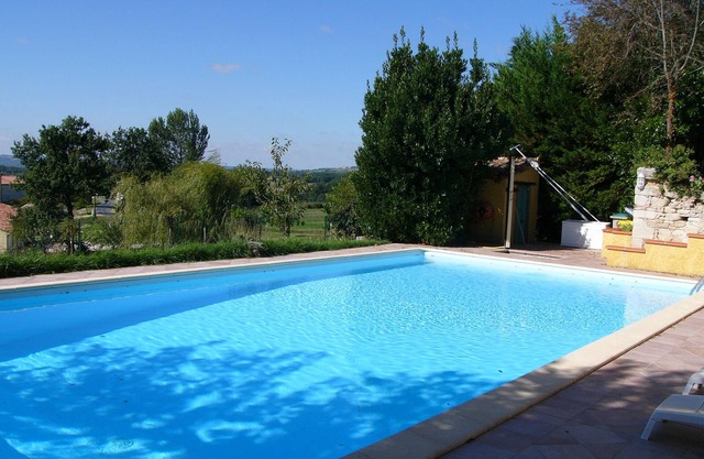 Les Figuiers - Traditional Family Farmhouse In The Tarn With Pool