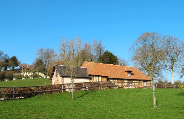 Les Prés Rousselins by Interhome