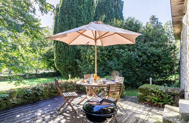 Les Trois Baudets by Interhome