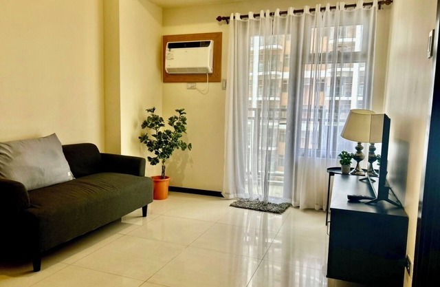 Levi & Moon's Manila Bay View - 1 Bedroom