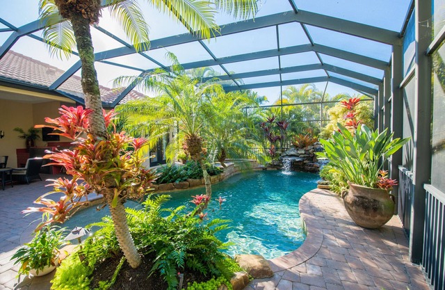 Lido Key Home with Amazing Pool Area, Steps from the Beach - Tranquility