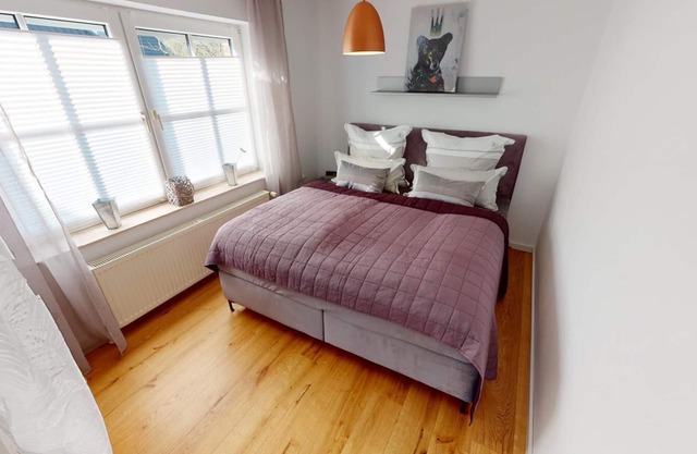 Light-flooded apartment with a magnificent view of the old town & Harz mountains!