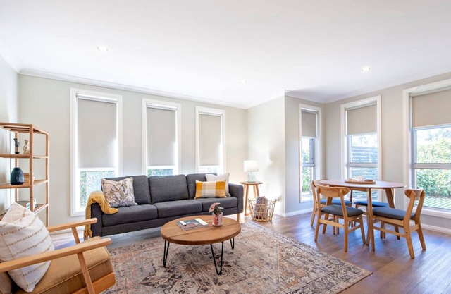 Lilly Pilly Lodge - Close to Zoo, 3 Mins to CBD