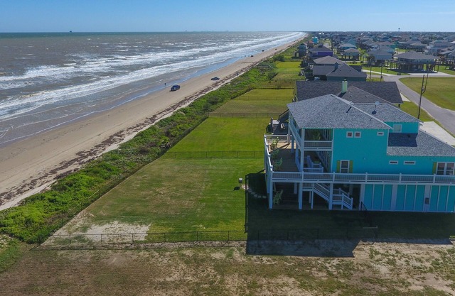 LIME IN THE COCONUT IS BEACH FRONT! COME SOCIAL DISTANCE WITH US!