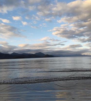 Lindo apto em Ubatuba