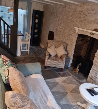 Little Cottage, Big Character