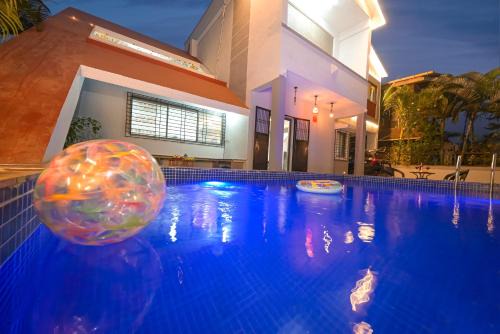 ll EMPYREAN STAY II LUXURY ll CELESTIAL UNICORN VILLA ll 3BHK ll AC ll PRIVATE BIG POOL ll