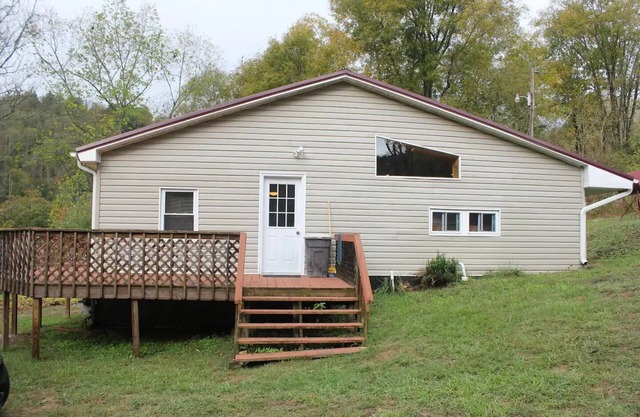 Loafers Glory Rustic Escape in N.C. Mountains