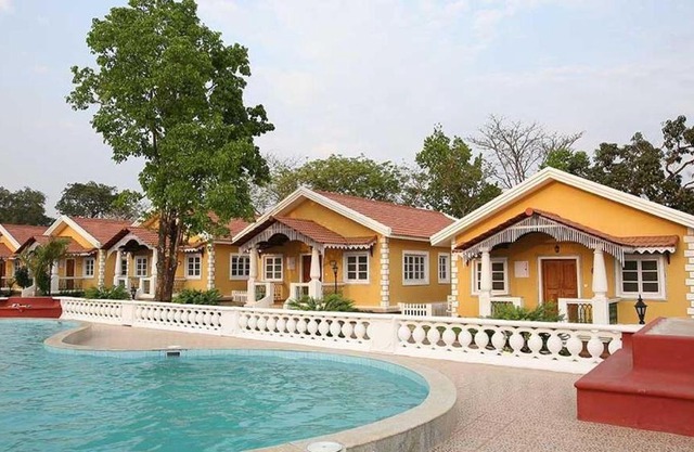 Lobo Abode