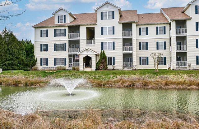 Located just 1 mile to Rehoboth Beach!